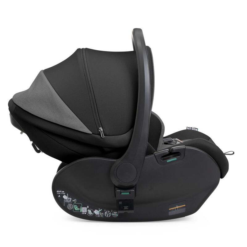First-Seat Recline I-Size Car Seat Black Satin image number 0